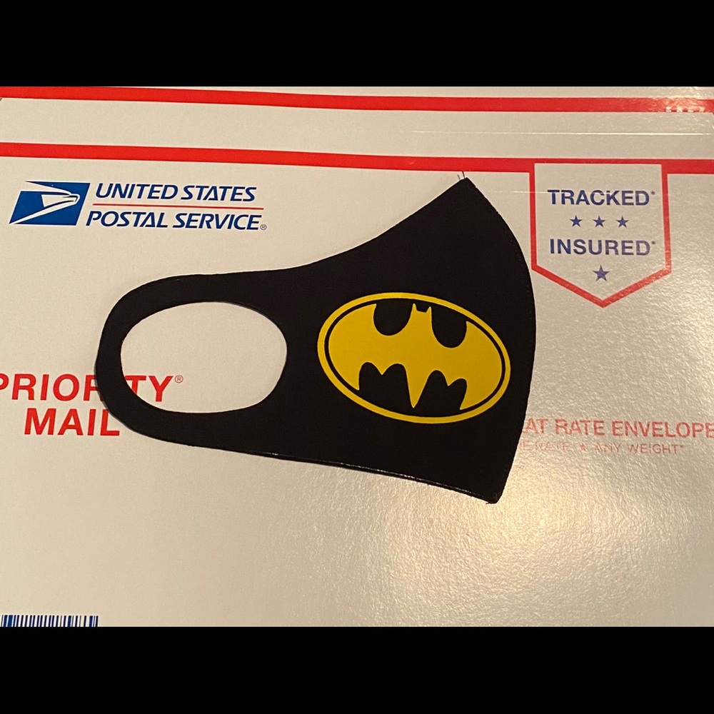 Batman Face Mask - Picture 7 of 8